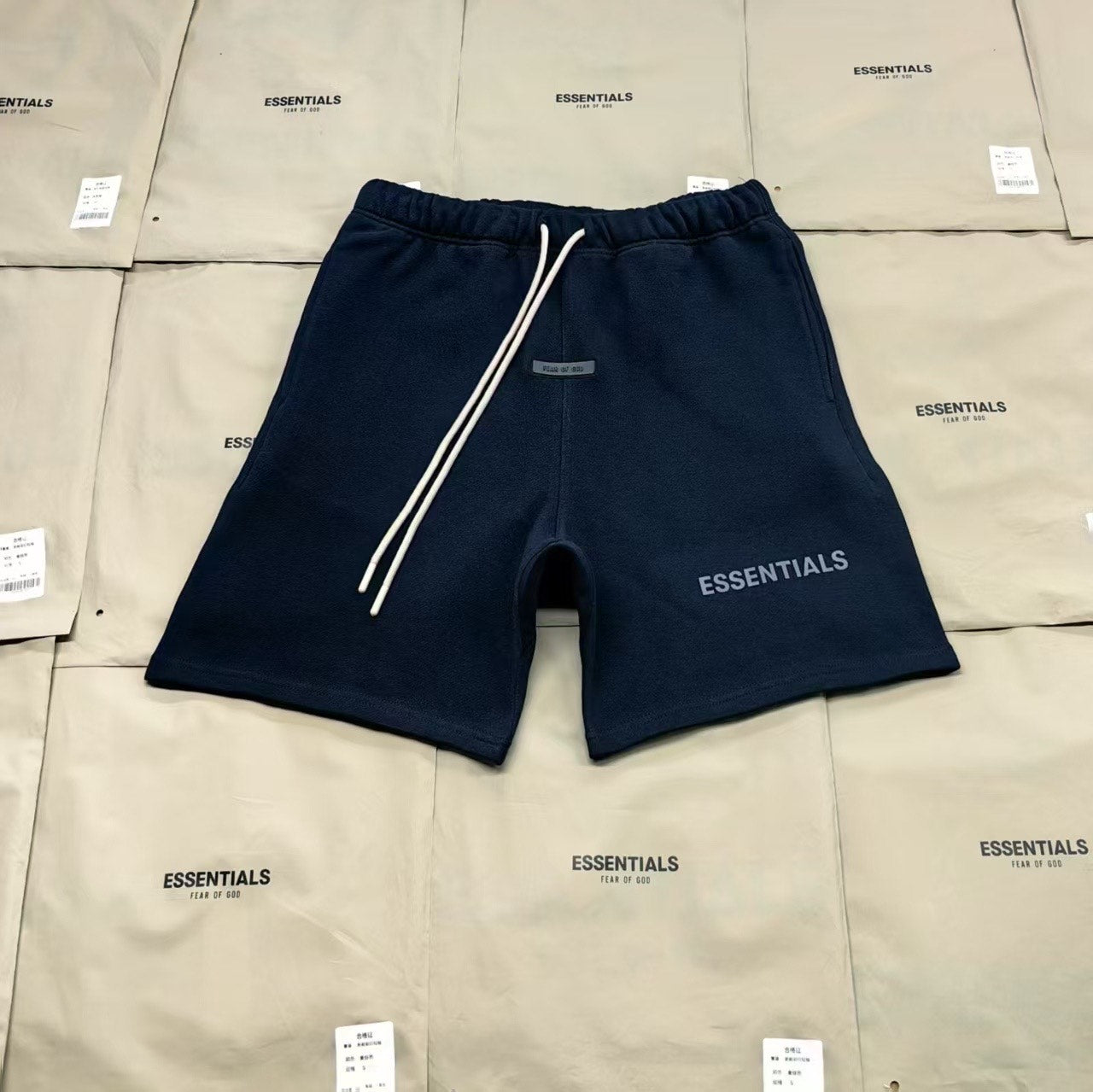 Essentials Shorts Black
