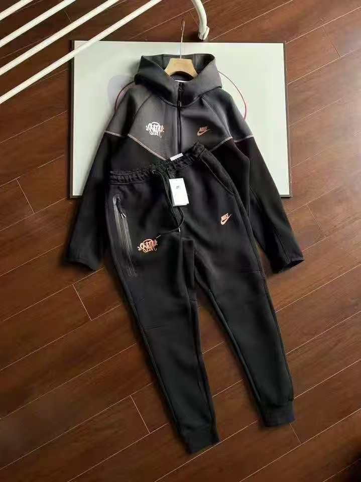 Syna Tech Fleece